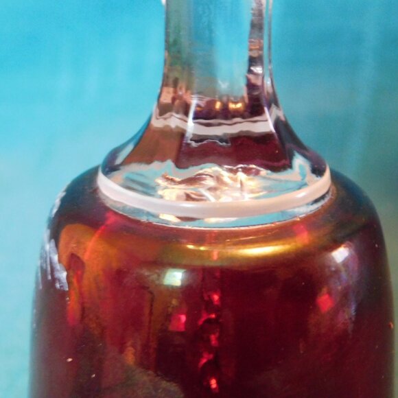 Westmoreland Mary Gregory (1985) girl with flowers on fence ruby bell VGU - Picture 4 of 5